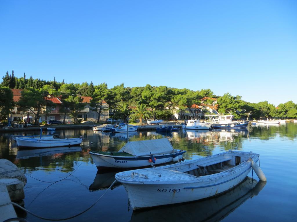 Holiday Home Artina 2 Lovište Oda fotoğraf