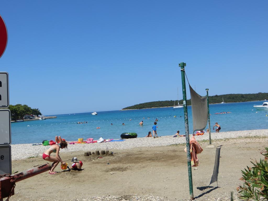 Holiday Home Artina 2 Lovište Dış mekan fotoğraf