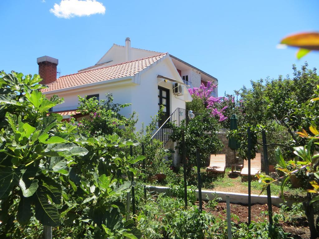 Holiday Home Artina 2 Lovište Dış mekan fotoğraf